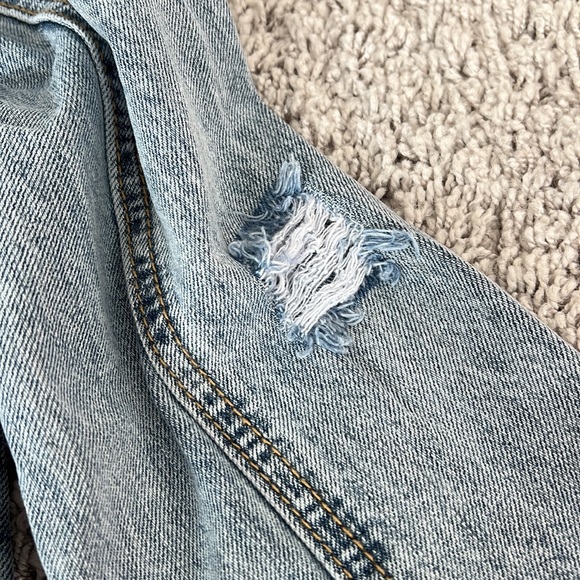 Day + Moon Love to Layer Distressed Denim Jean Jacket NWT - Picture 10 of 12